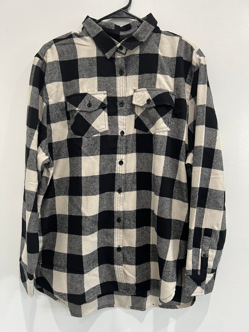 Pluto Flannel Shirt: Women's Long Sleeve Plaid Top
