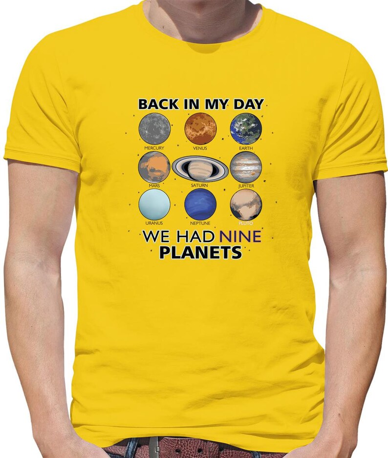 Back in my day We Had Nine Planets Mens T-Shirt - Astronomy solar system funny pluto lover