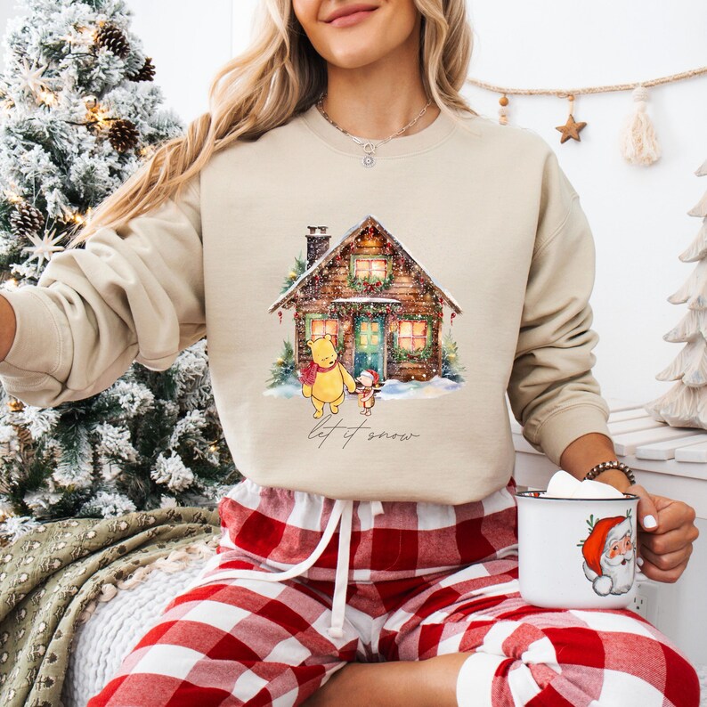 Winnie the pooh Gift, Piglet shirt, Holiday sweatshirt, Classic winnie the pooh Christmas Sweatshirt, Winnie the pooh and friends sweatshirt