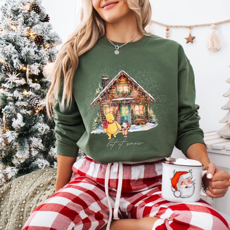 Winnie the pooh Gift, Piglet shirt, Holiday sweatshirt, Classic winnie the pooh Christmas Sweatshirt, Winnie the pooh and friends sweatshirt