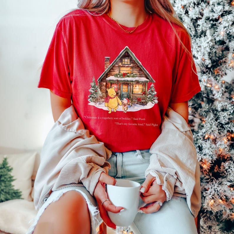 Winnie the pooh Gift, Piglet shirt, Holiday sweatshirt, winnie the pooh Christmas, Classic Winnie the Pooh shirt, Winnie the pooh sweatshirt
