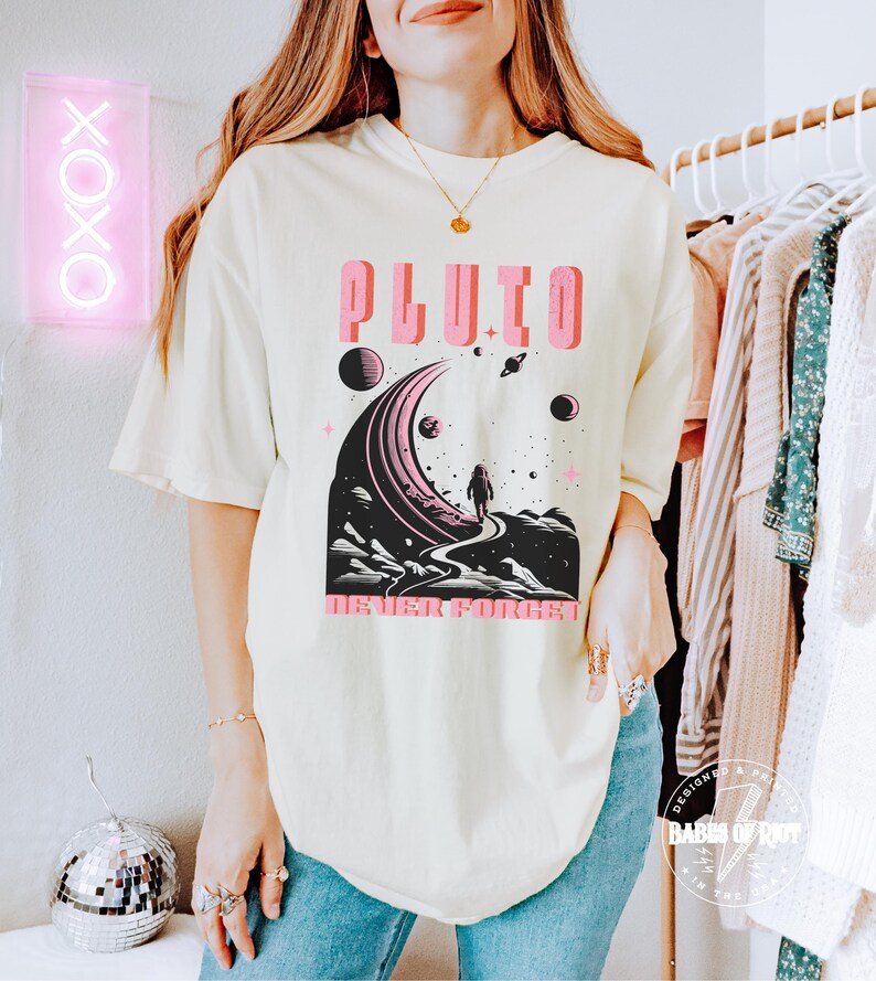 Pluto Never Forget Shirt Aesthetic Universe Shirt Planetary Parade Retro January Planetary Event Shirt Universe Pluto Shirt Retro Space Tee