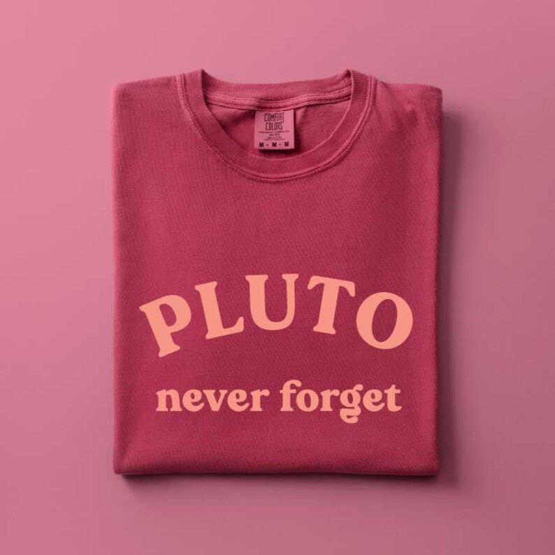 Pluto Never Forget T-shirt | Planet Pluto Tribute Tee