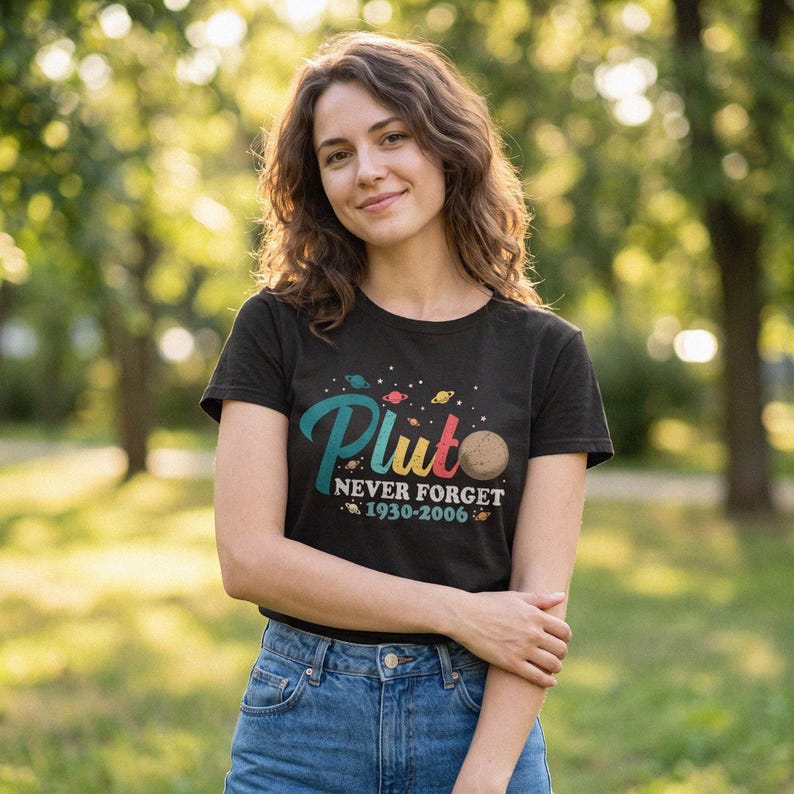 Pluto Never Forget Shirt Funny Science T-Shirt Astronomy Graphic Tee 1930 2006 Planet Top Space Nerd Gift Science Teacher Aesthetic Shirt